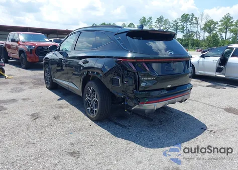 2024 Hyundai Tucson N Line z USA, uszkodzony, nr VIN KM8JFCD11RU157710